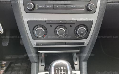 SKODA OCTAVIA 1.4 TSI Elegance MAGYAR ALUFELNI TEMPOMAT HOROG ÖNERŐ NÉLKÜL HITELRE IS image 10