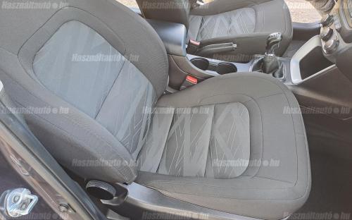 KIA CEE'D SW 1.4 CVVT LX MAGYAR TEMPOMAT ÜLÉSFŰTÉS TÉLI-NYÁRI GUMIKKAL ÖNERŐ NÉLKÜL HITELRE IS image 9