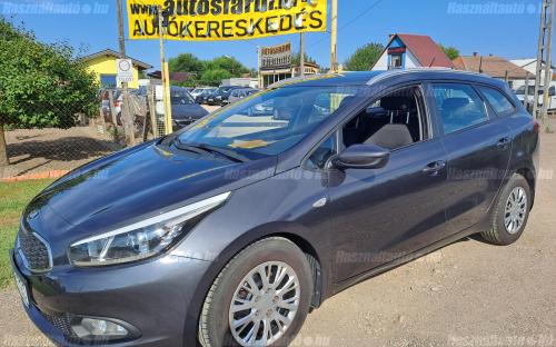 KIA CEE'D SW 1.4 CVVT LX MAGYAR TEMPOMAT ÜLÉSFŰTÉS TÉLI-NYÁRI GUMIKKAL ÖNERŐ NÉLKÜL HITELRE IS image 1