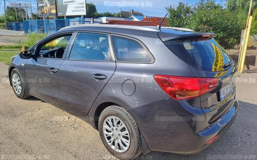 KIA CEE'D SW 1.4 CVVT LX MAGYAR TEMPOMAT ÜLÉSFŰTÉS TÉLI-NYÁRI GUMIKKAL ÖNERŐ NÉLKÜL HITELRE IS image 5