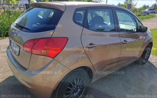 KIA VENGA 1.4 LX MAGYAR ! 129E KM! KLÍMA! TÉLI-NYÁRI KEREKEKKEL! ÖNERŐ NÉLKÜL HITELRE IS! image 4