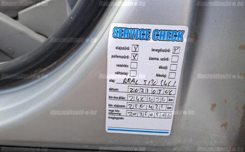 VOLKSWAGEN PASSAT Variant 1.9 PD TDI Comfortline DIGIT KLÍMA ÜLÉSFŰTÉS VONÓHOROG ÖNERŐ NÉLKÜL HITERE IS image 9